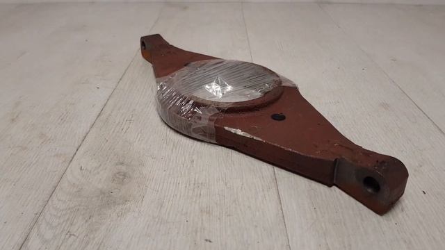 Опора двигуна ЮМЗ Д 65 36-1001015 смотреть онлайн