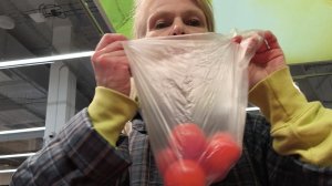 наличные теперь надо носить с собой/ мама и ее здоровье/ продукты в СПАР