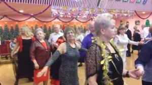 Социальные 💃танцы для пенсионеров.