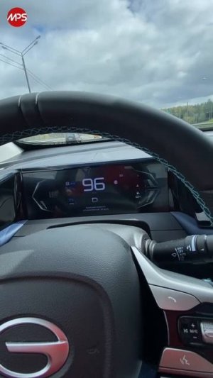 Geely Coolray против GAC GS3: бестселлер против новичка – почти на равных?