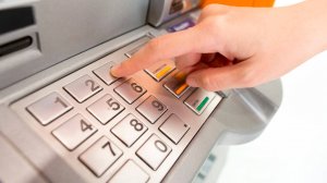 Правила пользования банковскими картами изменились в Беларуси