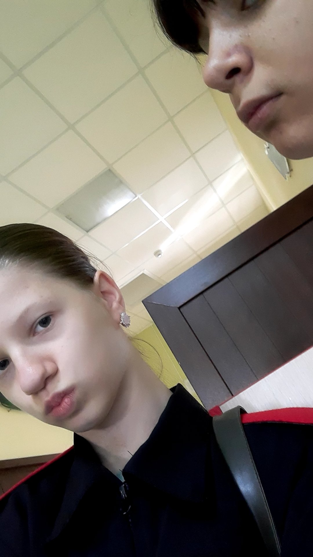 scene_output.mp4 смотреть онлайн