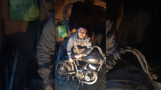 Ява 250 первый запуск после 20 летнего простоя!!!!@ смотреть онлайн