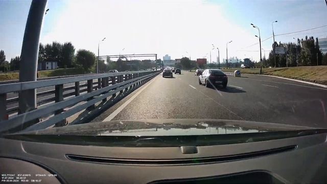 iBOX Evo 4K выезд из тоннеля на Кардон в лоб смотреть онлайн