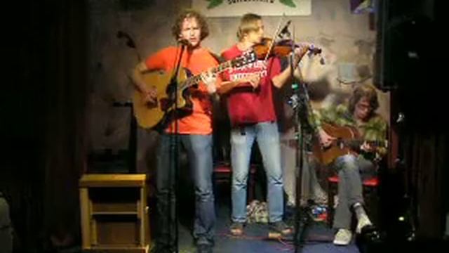 гр "Почти Володя" - "Из Одессы в Лиссабон"  ЛитПон  г.Москва смотреть онлайн