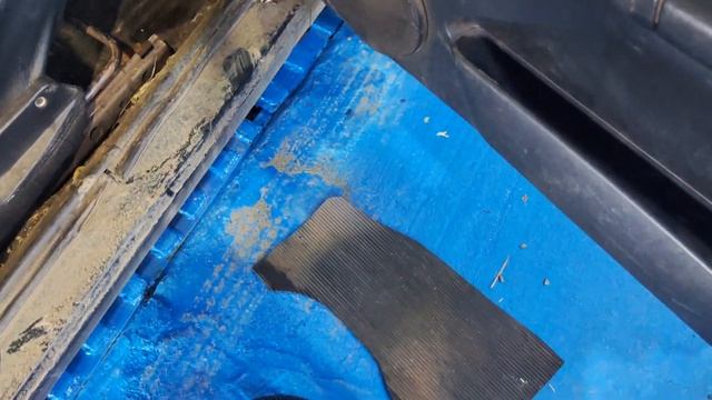 Самая ГРЯЗНАЯ Нива смотреть онлайн