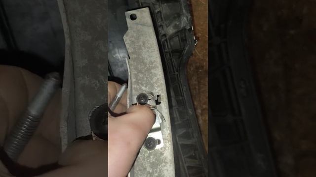 що стукає та дзвенить спереду в бампері ауді а6с5 нюанс смотреть онлайн