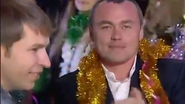 НАСТЯ И ПОТАП    РАЗГУЛЯЙ