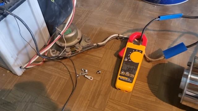 (73) Японская лебёдка Iwasaki-Ti, 24Вольт, 750Ватт смотреть онлайн