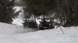 Нива на летних шинах по снегу в январе.. Проедет или не?