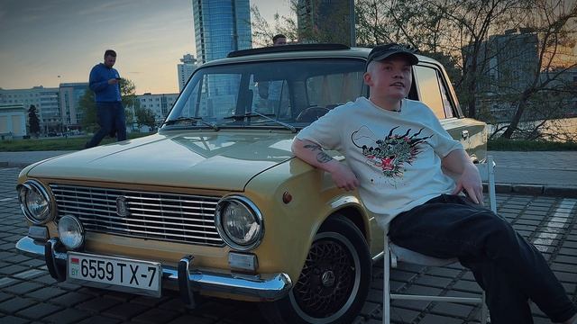 Как собрать выхлоп для ретро-авто? Мастер делает систе смотреть онлайн