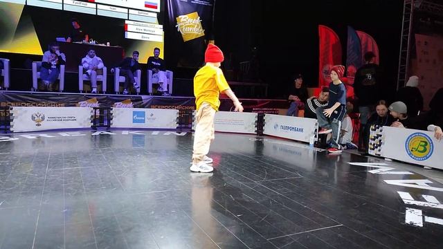 12 марта 2023. BreakRumble 1/16 7-9  лет. (Bboy YurOne vs BBoy T-14) смотреть онлайн