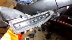 как снять переднее левое крыло шевроле вольт, как снят