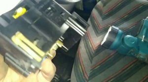 Рено трафик!!!!  Установка передних  противотуманок( га?