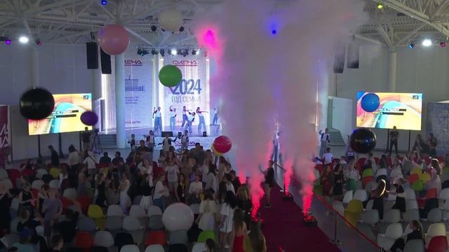 L Di8 - "Море, солнце, пляжи, тусы" (live) кинопремия «Крылья» смотреть онлайн