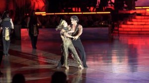 Виктор да Силва и Юми Хонда, Клеопатра