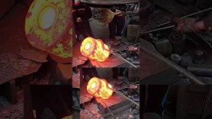Red-Hot Steel Forging ｜ Massive Industrial Power Hammer Shaping – So Satisfying
