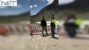 Спасательный геликоптер совершил жёсткую посадку на глазах у местных жителей