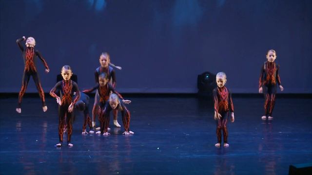 Танец круче чем гимнастки .ИГРА РАЗУМА. MAMA GERA PROJECT смотреть онлайн