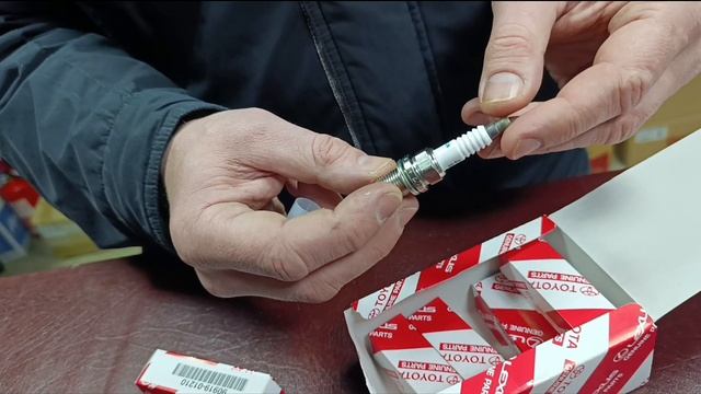 свечи зажигания Toyota Camry 2.4 l смотреть онлайн