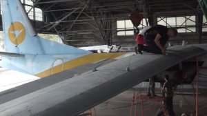 Отстыковка крыла Ан-24