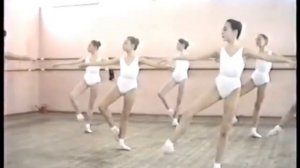 Диана Вишнёва 2 класс обучения в АРБ А.Я Вагановой