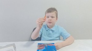 Пробуем сладости с Антошей НичиВокалсом