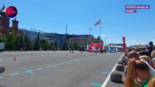 Более 1000 автомобилей. Фестиваль «Автострада — 2024». Ту? смотреть онлайн