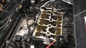 Замена сальники клапанов и цепи ГРМ. Пежо 1.6 EP6