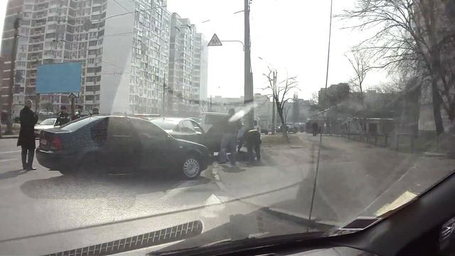 Оперативное задержание - видеорегистратор DOD F900LHD смотреть онлайн