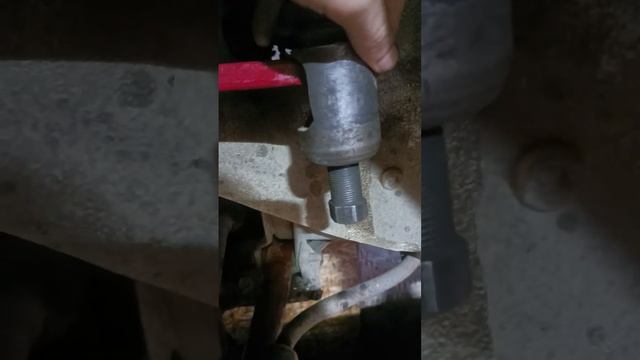 Как снять рулевой наконечник? Как это делаю я? смотреть онлайн