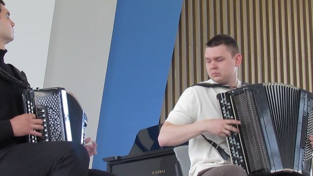 р.жуковский. "чувашская плясовая". исп. евгений моисеев, баян, и павел парфенов, гармонь