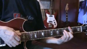 Отчего в 17 лет --(русский  вариант ВИА" Норок" )-(как играть на гитаре аккорды)