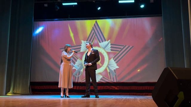 "Севастопольский вальс" Александра Трошина и Кирилл Е? смотреть онлайн