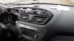 Снятие козырька панели приборов Kia Rio 3