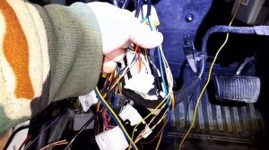 Hyundai Solaris 2017-2019г.в. Установка сигнализации с автозапуск