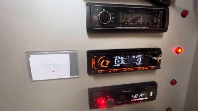 Первая в мире полупроцессорная магнитола! DL Audio Barracuda HA смотреть онлайн