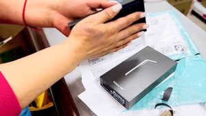 Samsung S25 распаковка лишь телефона. Доставка с КАСПИ