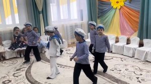 БЕСКОЗЫРКА - танец моряков хореограф Костюк Г. А.