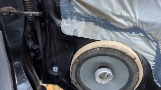 Замена штатных динамиков в Hyundai Accent на DL Audio Gryphon Pro 165 смотреть онлайн