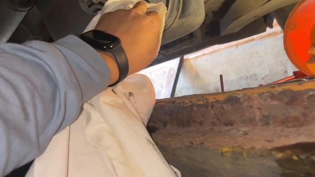 Замена масла в заднем редукторе, и муфте полного приво смотреть онлайн