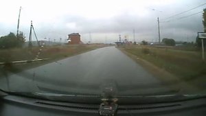 Автомобильный видеорегистратор Sho-me HD-02-LCD
