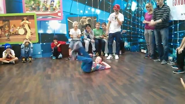 Break Dance Battle #6 на Forum Dance Fest Day 3 - Емельянов Игорь VS Гапонов Рома