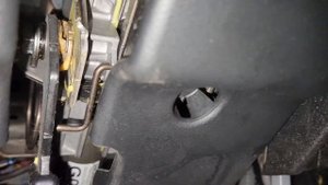 Снятие контактной группы замка зажигания HONDA CIVIC 9