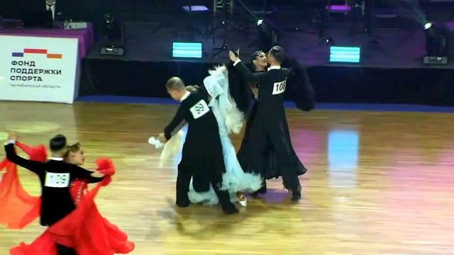 Бальные танцы Квикстеп/ Ballroom dancing  #dancesport  #reels  #shorts #ballroo смотреть онлайн