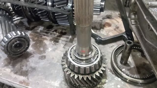 Мерседес Актрос 2641.Часть 72. Ремонт КПП. Часть 1. смотреть онлайн