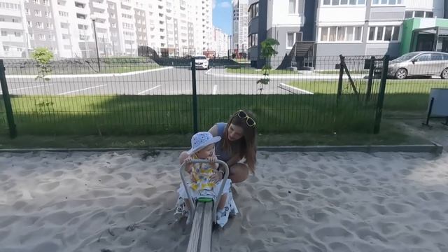 Влог молодой мамы / Вводим рыбу / Маникюр в домашних ус?