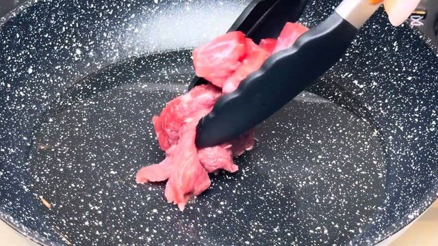 ГОВЯДИНА ТУШЕНАЯ С КАРТОФЕЛЕМ И ШАМПИНЬОНОМИ. БЫСТРО ? смотреть онлайн