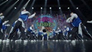 Бодрящий хип-хоп танец от TODES Лапино. Battle 2024