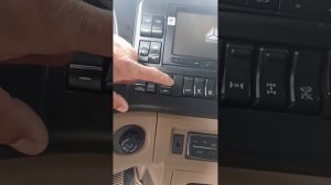 Самосвал HOWO T5G 6×4 течь топливных трубок.